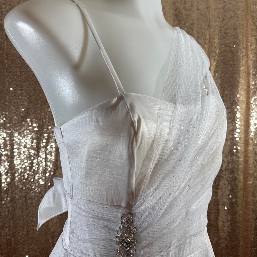 White Sparkly One Shoulder Party Dress NWT/Sizes M-XL-2XL-3XL - Picture 2 of 8